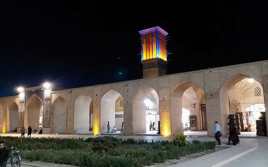 بازار گنجعلی‌خان کرمان: شاهکار صفوی